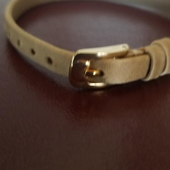 Cartier Delicate Woman's Leather Bracelet - Picture 6 of 6